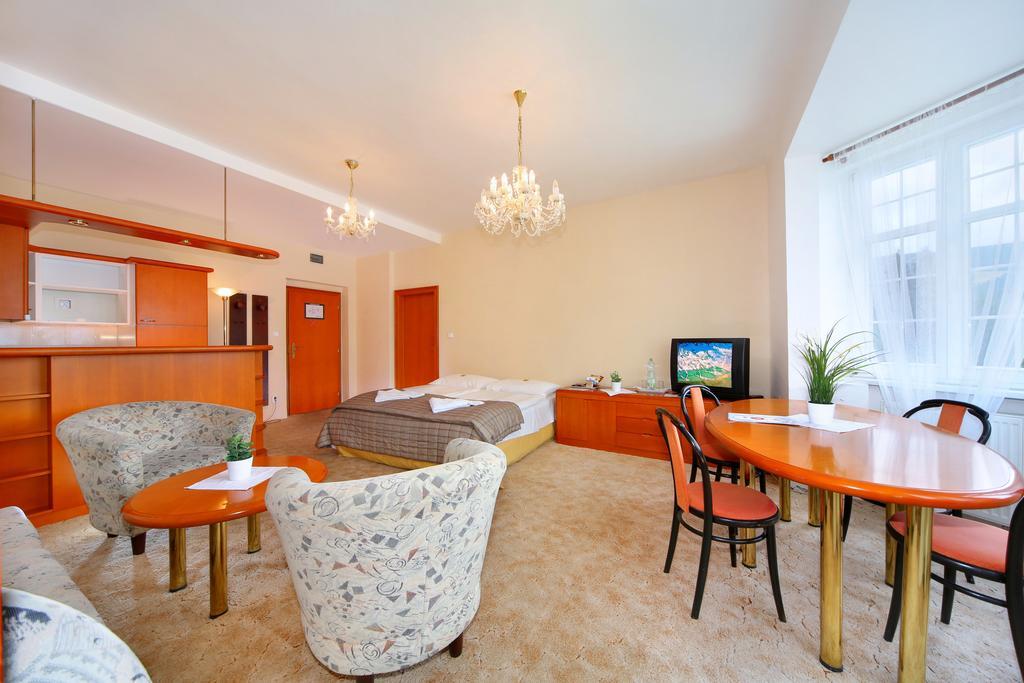 Palace Club Špindlerŭv Mlýn Pokoj fotografie
