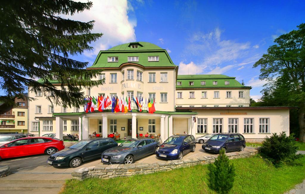 Palace Club Špindlerŭv Mlýn Exteriér fotografie