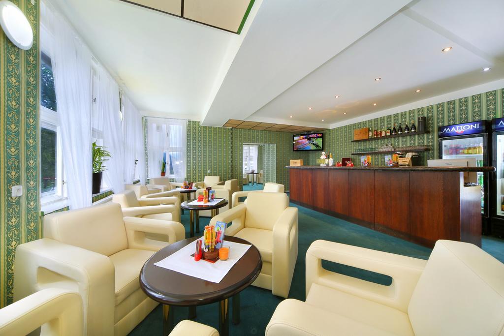 Palace Club Špindlerŭv Mlýn Exteriér fotografie