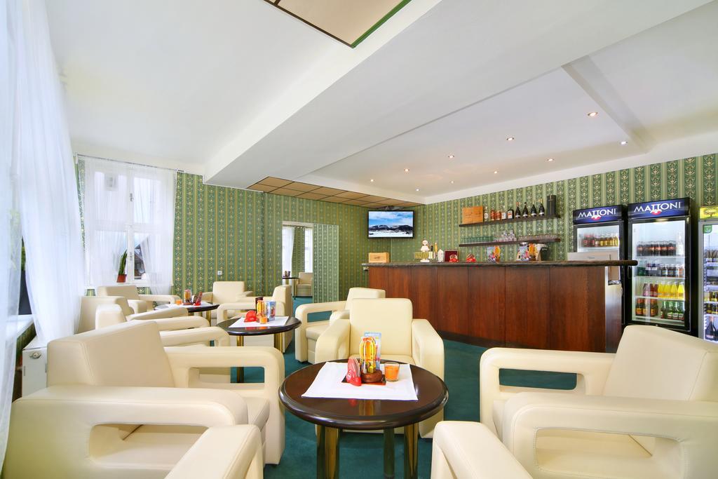 Palace Club Špindlerŭv Mlýn Exteriér fotografie